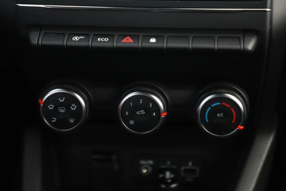 1.0 TCe 90 Equilibre 6-Bak Navigatie Carplay Android Airco Cruise Control Rijstrooksensor Parkeersensor