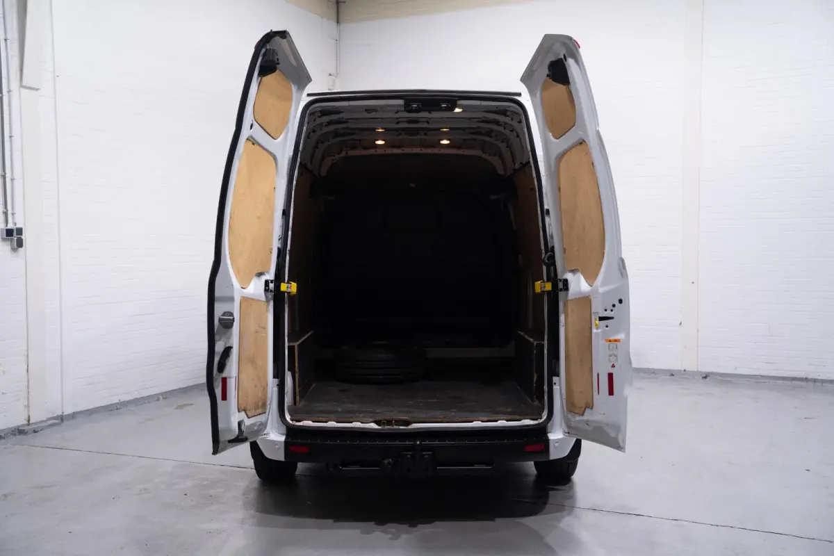 2.0 TDCi 130 pk L2H2 Hoog Dak Airco, Trekhaak Cruise Control, PDC V+A,