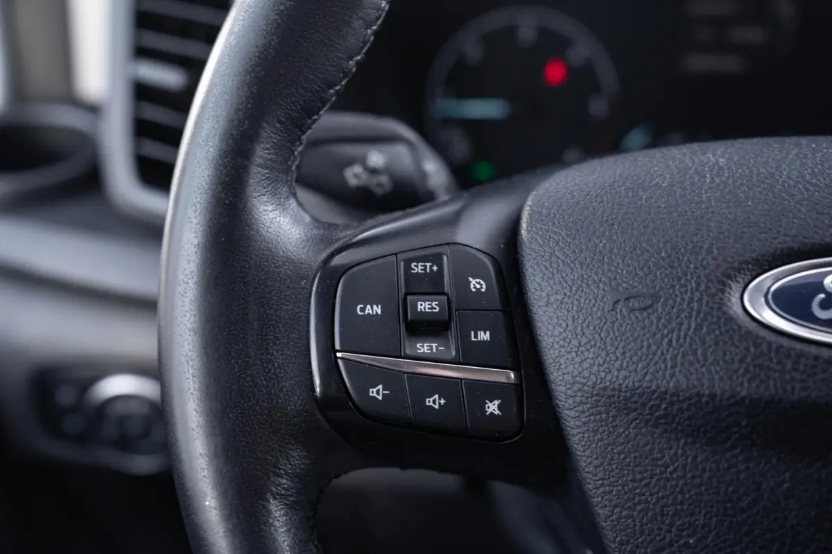 2.0 TDCi 130 pk L2H2 Hoog Dak Airco, Trekhaak Cruise Control, PDC V+A,