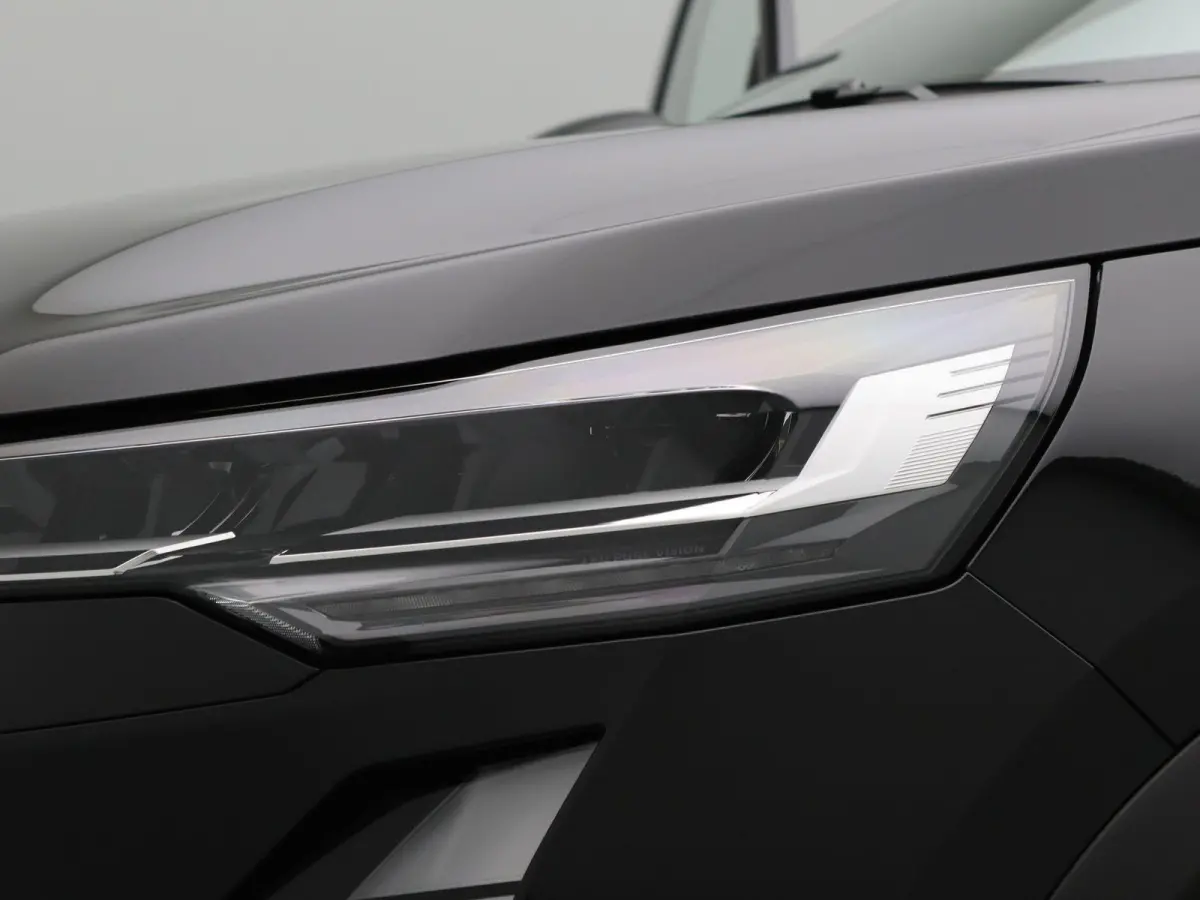 evolution full hybrid E-Tech 145 | Parkeercamera | Navigatie |