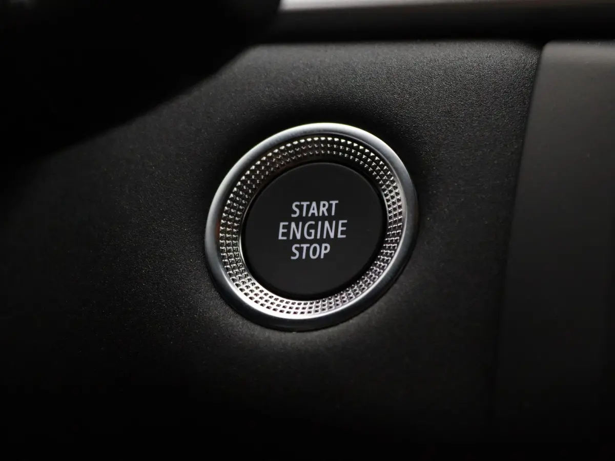 evolution full hybrid E-Tech 145 | Parkeercamera | Navigatie |
