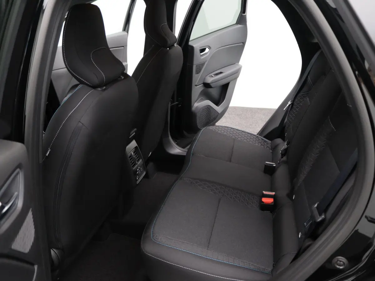 evolution full hybrid E-Tech 145 | Parkeercamera | Navigatie |