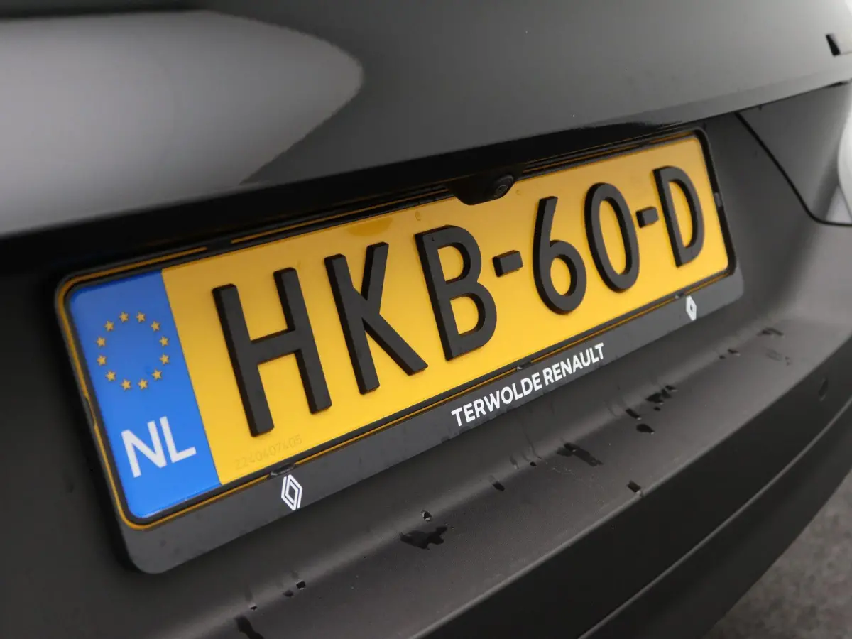 evolution full hybrid E-Tech 145 | Parkeercamera | Navigatie |