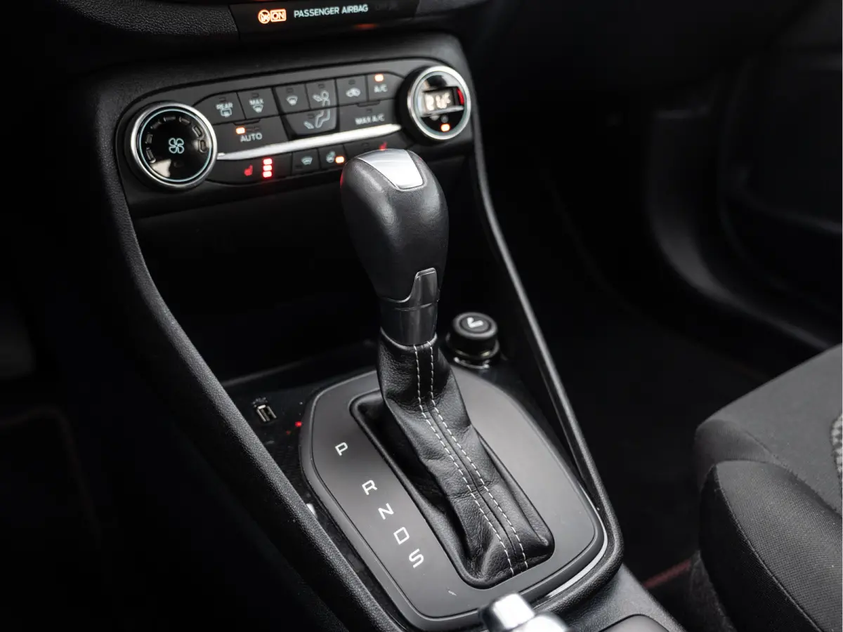 1.0 EcoBoost ST-Line | Navi | PDC | Winter Pack |