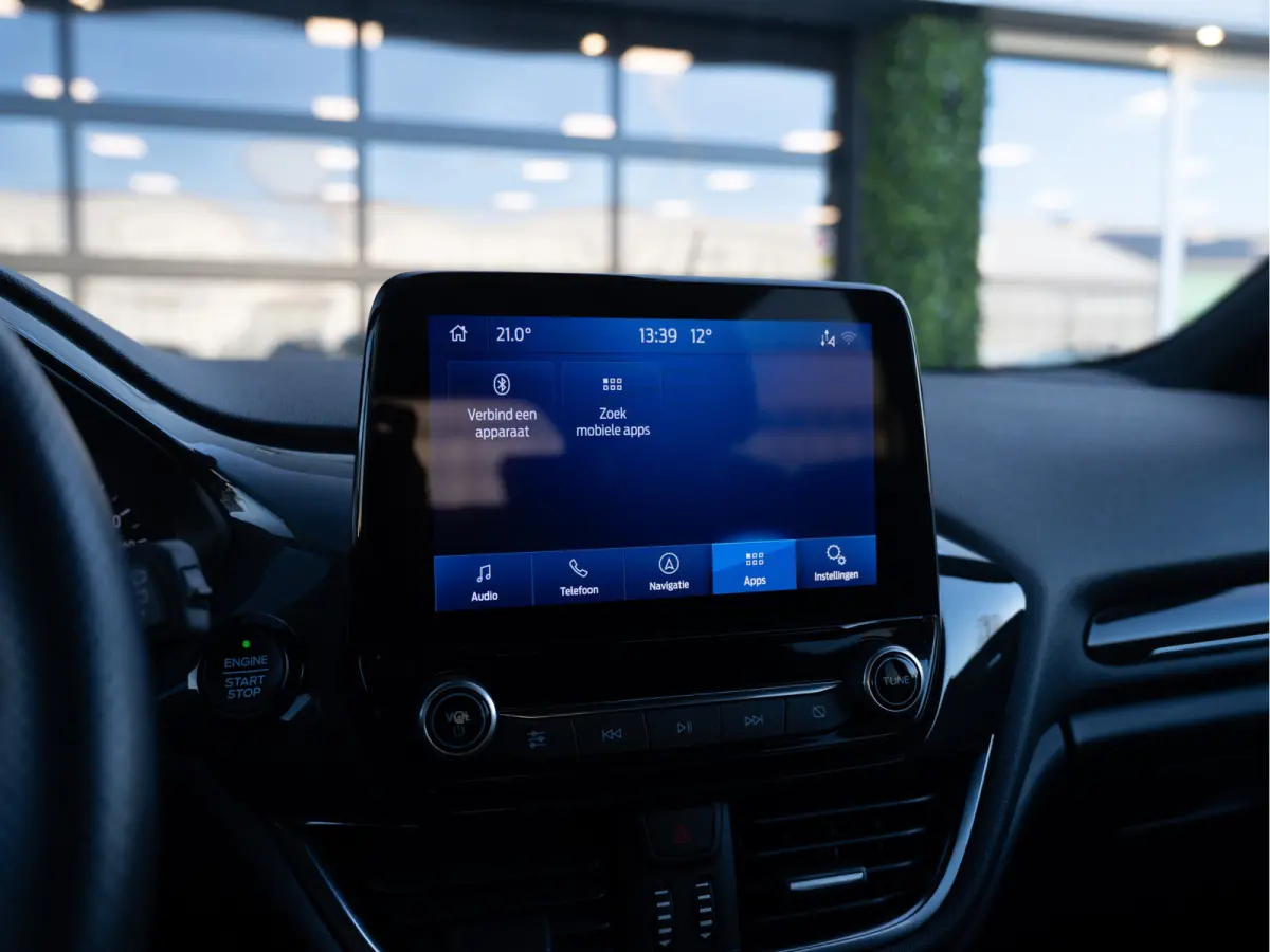 1.0 EcoBoost ST-Line | Navi | PDC | Winter Pack |