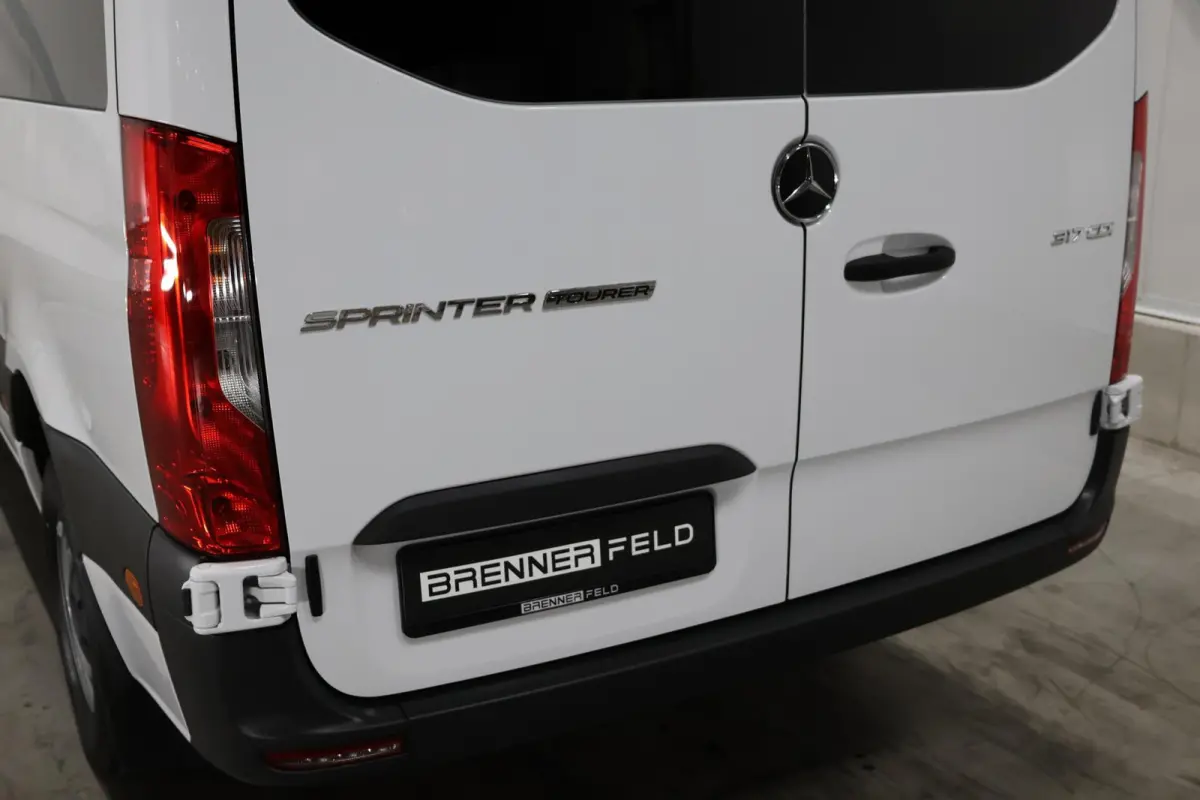 317 CDI L2 RWD