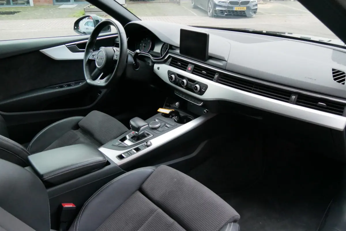 2.0 TFSI S-line Pro Line Plus.facelift. navi. stoelverwarming.