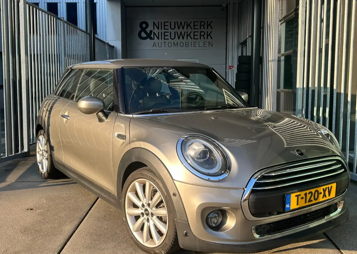 1.5 One Chili | AUTOMAAT | LEDER | CARPLAY/ANDROID | NAVI | CRUISE CONTROL | LMV 17'' | PDC V+A | STOELVERWARMING | CLIMATE CONTROL | LED | BLUETOOTH