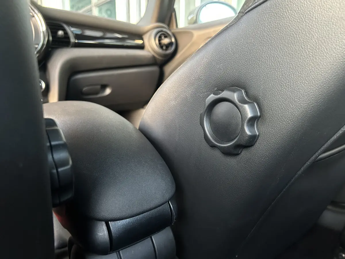 1.5 One Chili | AUTOMAAT | LEDER | CARPLAY/ANDROID | NAVI | CRUISE CONTROL | LMV 17'' | PDC V+A | STOELVERWARMING | CLIMATE CONTROL | LED | BLUETOOTH