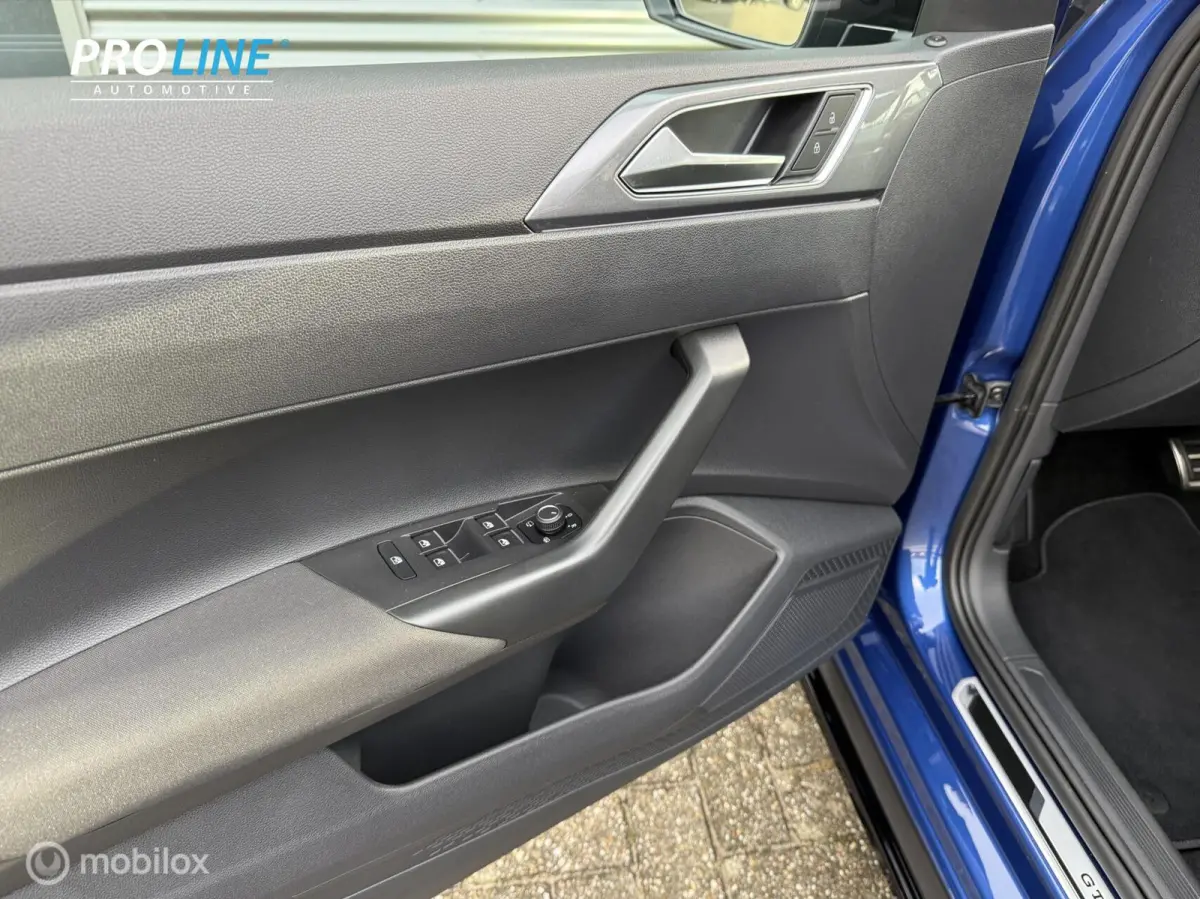 2.0 TSI GTI / PANO / PDC VA / VOL