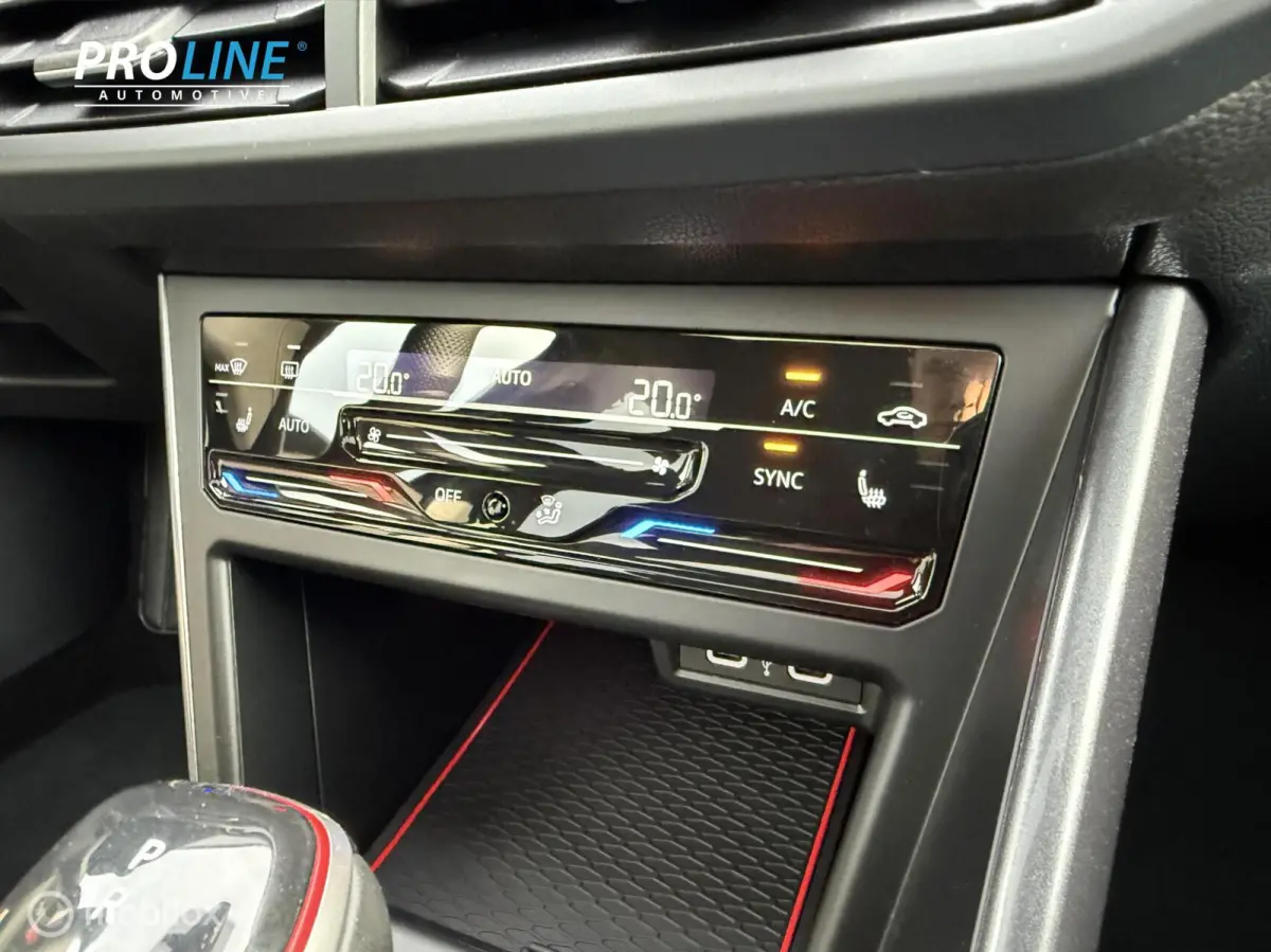 2.0 TSI GTI / PANO / PDC VA / VOL