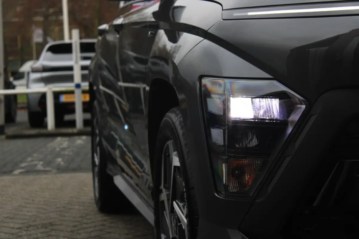 1.6 GDI 130PK HEV N LINE | *NIEUWE AUTO!* | NAVIGATIE | DRAADLOZE APPLE CARPLAY/ANDROID AUTO | ADAPTIVE CRUISE CONTROL | CLIMATE CONTROL | DODEHOEK DETECTIE | DRAADLOZE TELEFOONLADER |  18" 