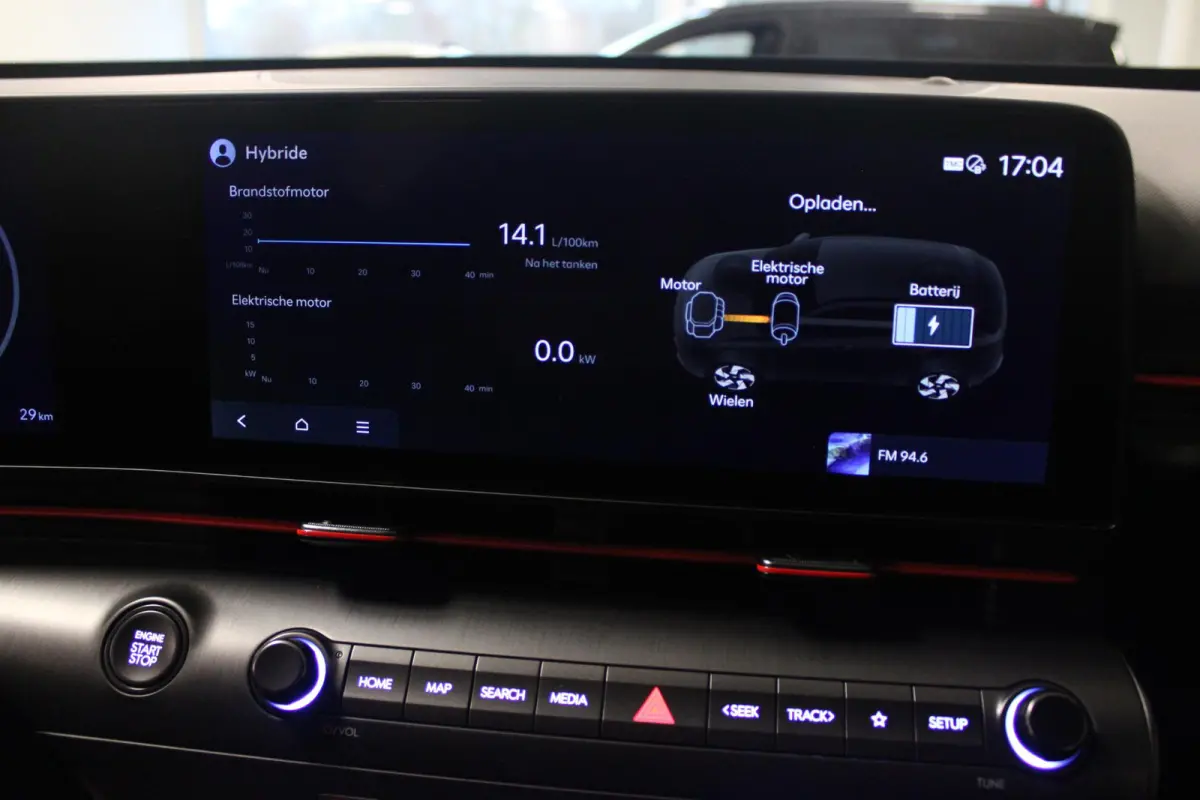 1.6 GDI 130PK HEV N LINE | *NIEUWE AUTO!* | NAVIGATIE | DRAADLOZE APPLE CARPLAY/ANDROID AUTO | ADAPTIVE CRUISE CONTROL | CLIMATE CONTROL | DODEHOEK DETECTIE | DRAADLOZE TELEFOONLADER |  18" 