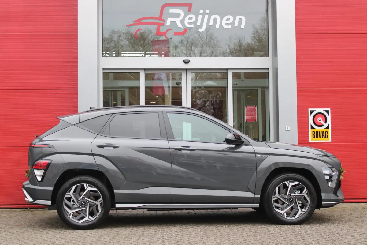 1.6 GDI 130PK HEV N LINE | *NIEUWE AUTO!* | NAVIGATIE | DRAADLOZE APPLE CARPLAY/ANDROID AUTO | ADAPTIVE CRUISE CONTROL | CLIMATE CONTROL | DODEHOEK DETECTIE | DRAADLOZE TELEFOONLADER |  18" 