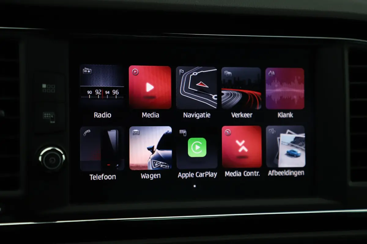 1.0 TSI FR Ultimate Edition Virtual Cockpit Full LED 17 inch LMV Beats Audio Navigatie Achteruitrijcamera Carplay Android Climate Cruise Control Stoelverwarming