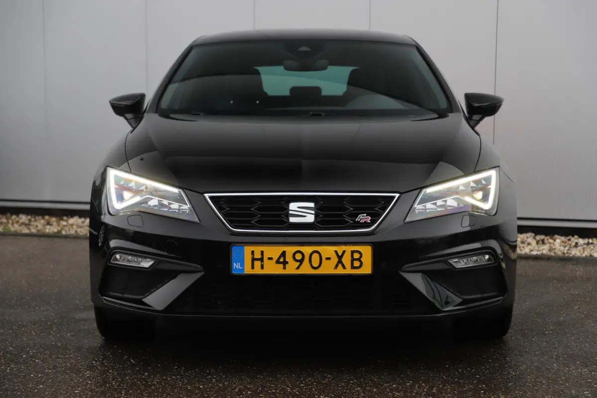 1.0 TSI FR Ultimate Edition Virtual Cockpit Full LED 17 inch LMV Beats Audio Navigatie Achteruitrijcamera Carplay Android Climate Cruise Control Stoelverwarming