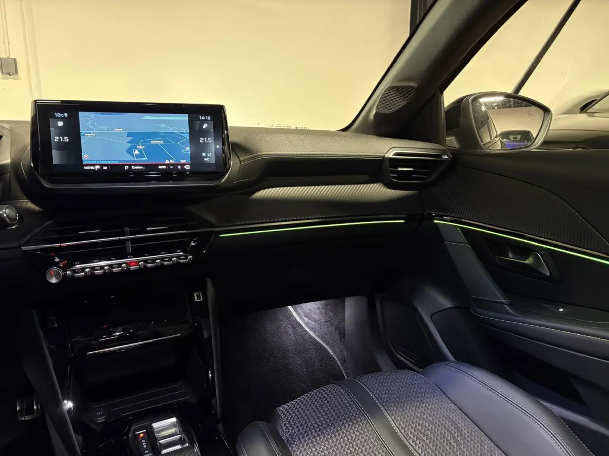 1.2 PureTech 100 GT PANO KEYLESS VOL'