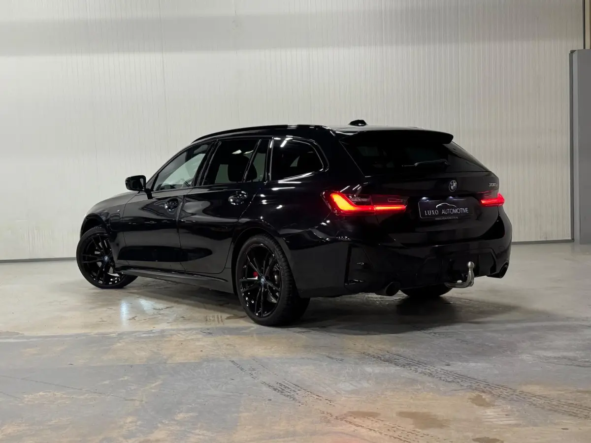 330e | M-SPORT | PANO | HUD | TREKHAAK | CAMERA | SHADOW LINE