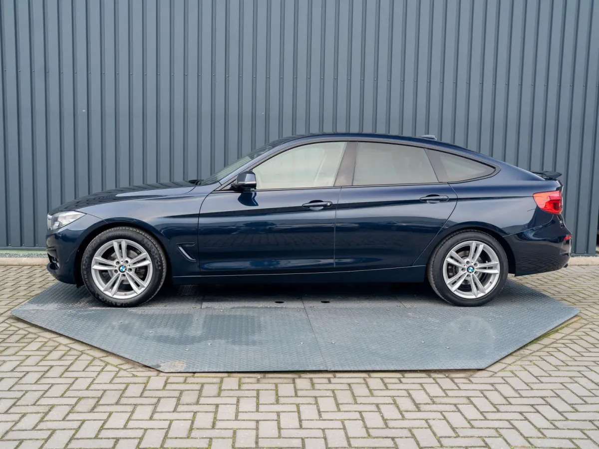 320i Executive | Apple Carplay | Head Up | Keyless | Prijs Rijklaar!!