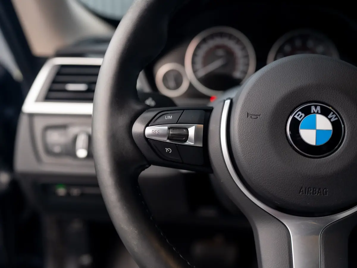 320i Executive | Apple Carplay | Head Up | Keyless | Prijs Rijklaar!!