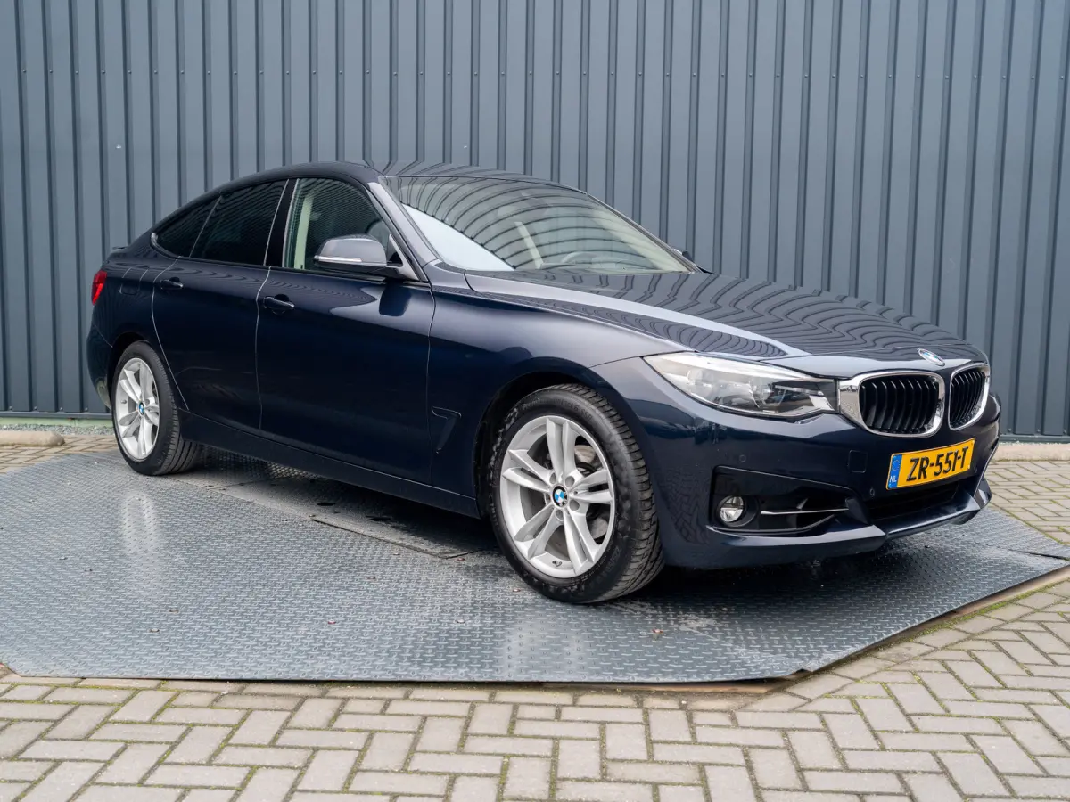 320i Executive | Apple Carplay | Head Up | Keyless | Prijs Rijklaar!!
