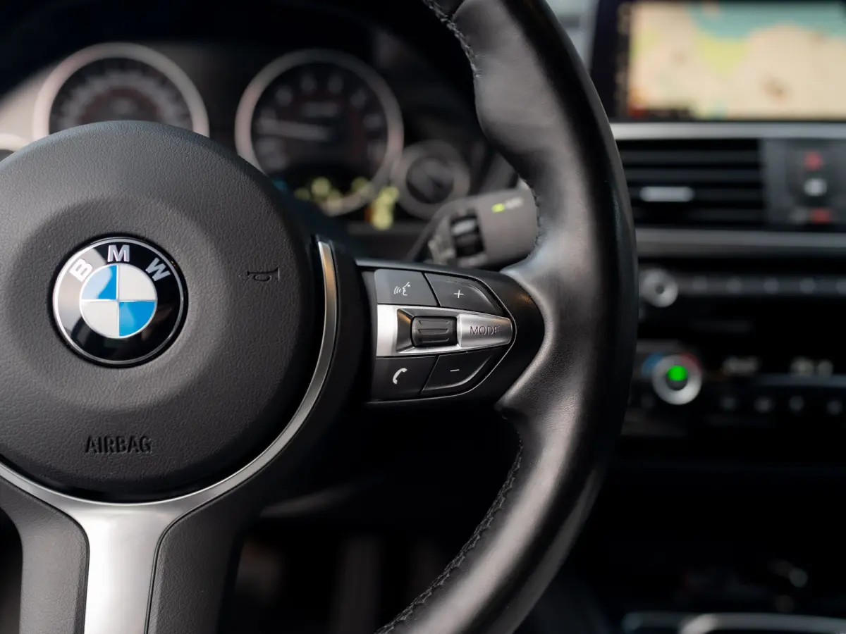320i Executive | Apple Carplay | Head Up | Keyless | Prijs Rijklaar!!