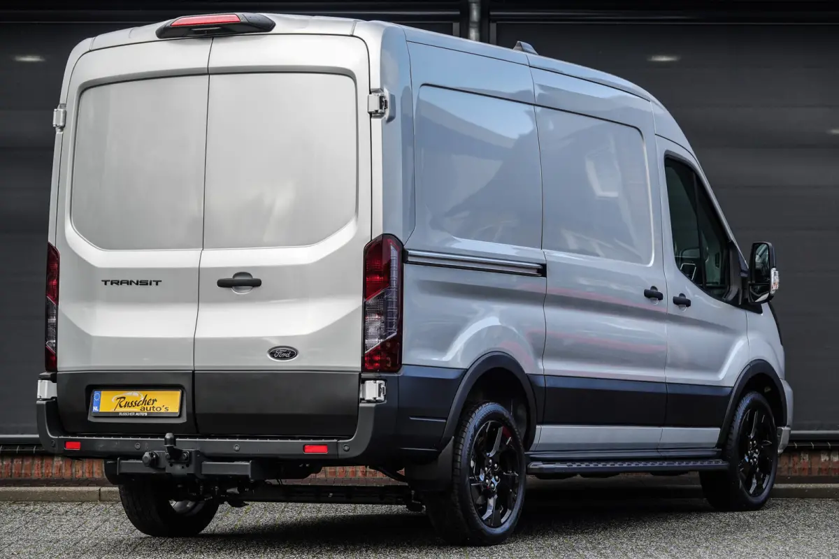 L2H2 | 165Pk A8 Aut. | Raptor Edition | 2x Schuifdeur | Achteruitrijcamera | Trekhaak | 19'' | Moondust Silver