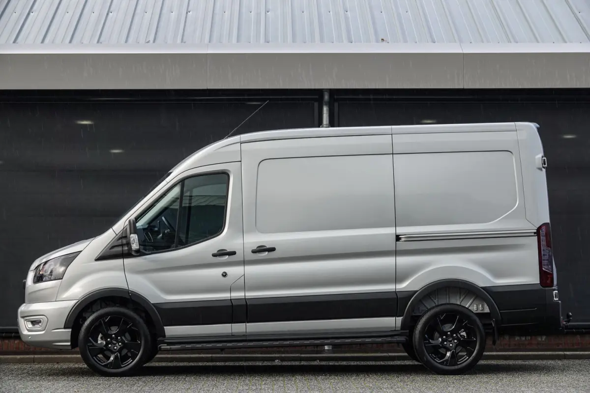 L2H2 | 165Pk A8 Aut. | Raptor Edition | 2x Schuifdeur | Achteruitrijcamera | Trekhaak | 19'' | Moondust Silver