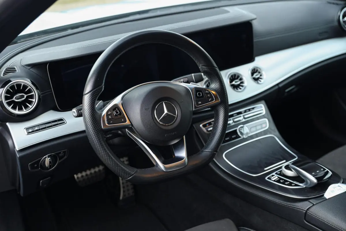 300 BURMESTER MEMORY ADAPTIVE CRUISE NIEUWSTAAT