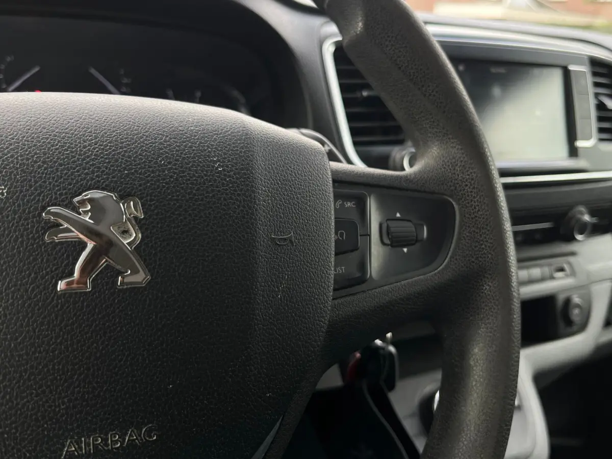 2.0 BlueHDI 120 Premium, Automaat, CarPlay, 360 Camera, Cruise, NAP