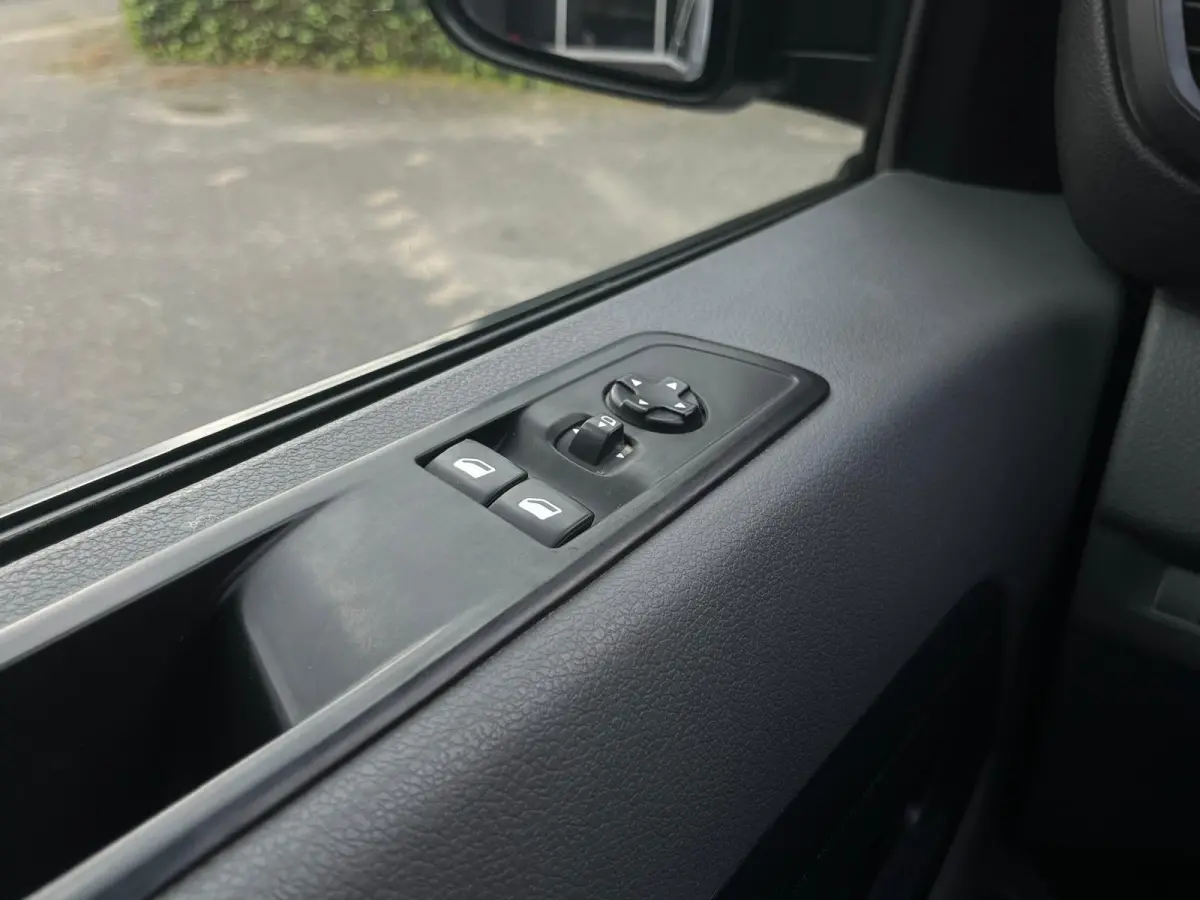 2.0 BlueHDI 120 Premium, Automaat, CarPlay, 360 Camera, Cruise, NAP