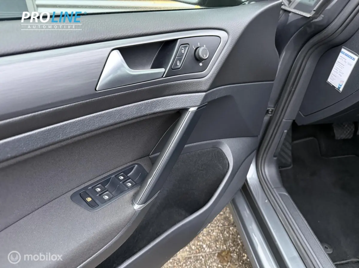 1.5 TSI DSG / STOEL-VW / PDC V+A /