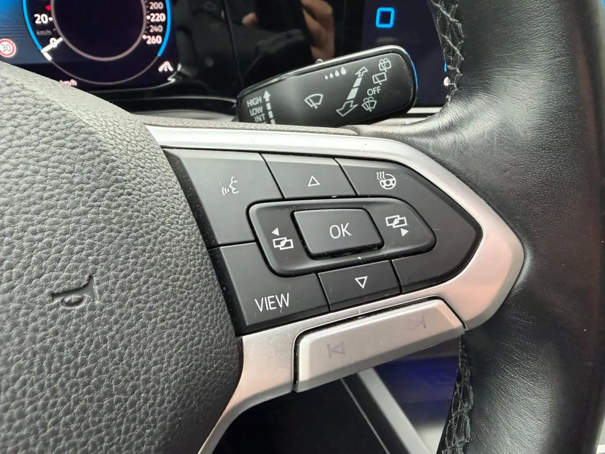 1.5 TSI STYLE l ACC l XENON l PANO