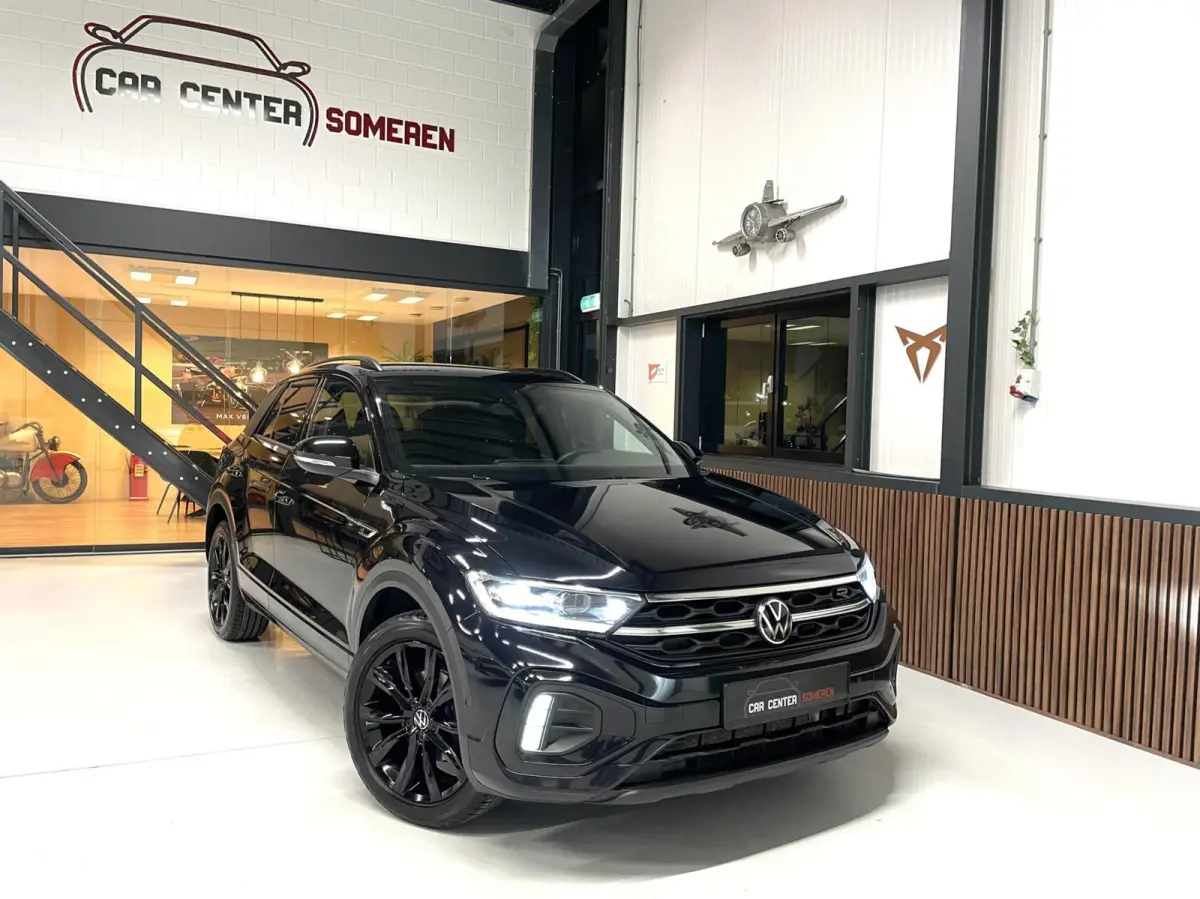 1.5 TSI R-Line Black Style/ Cam/ Beats/ Massage/ IQ LED