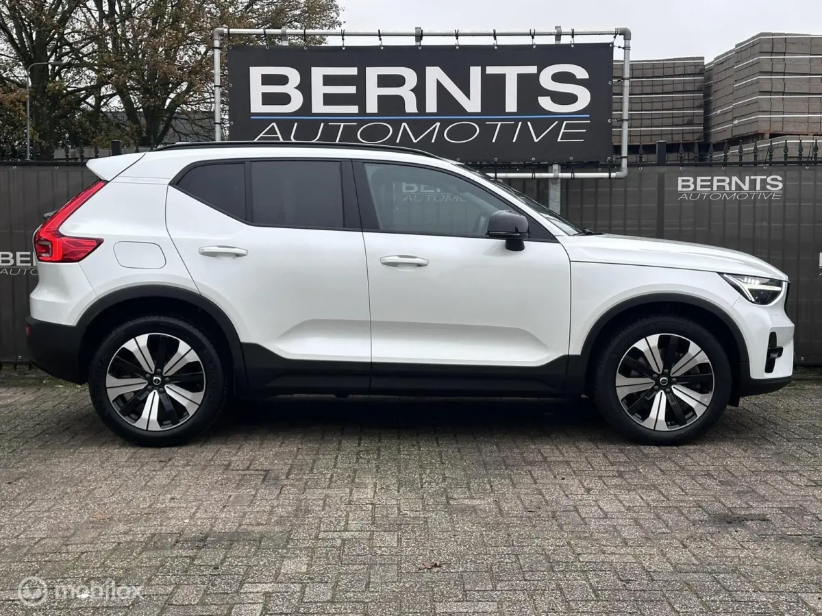 T5 Ultimate Dark|AdaptiveCruiseControl|BLIS|Stoel en stuurverwarming|Keyless