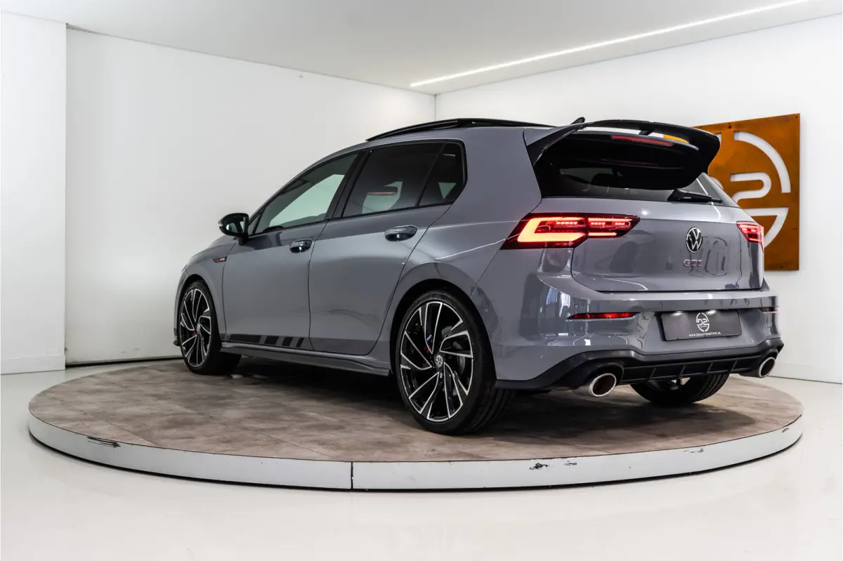 2.0 TSI GTI Clubsport 301 PK | IQ | Pano | Sfeer | Harman | Leder | BOMVOL! 12 MND Garantie