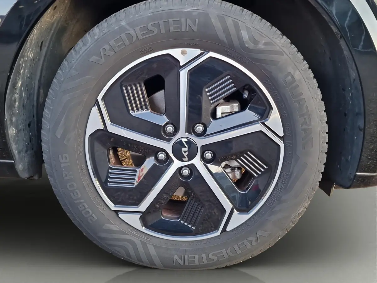 1.6 GDi PHEV DynamicLine