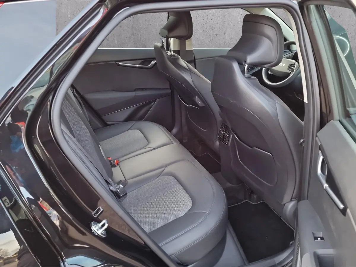 1.6 GDi PHEV DynamicLine