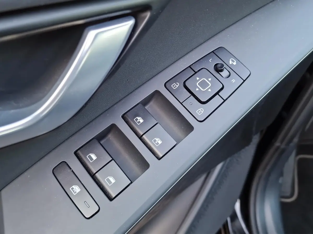 1.6 GDi PHEV DynamicLine
