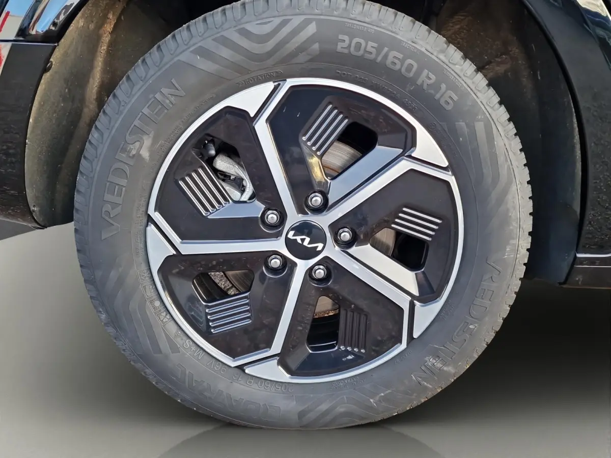 1.6 GDi PHEV DynamicLine