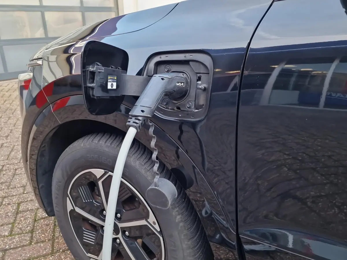 1.6 GDi PHEV DynamicLine