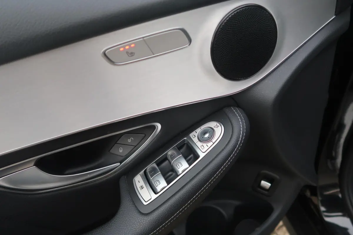 250 4MATIC PANORAMADAK|AMG-INTERIEUR|NAVIGATIE XL|XENON-LED|DEALER ONDERHOUDEN
