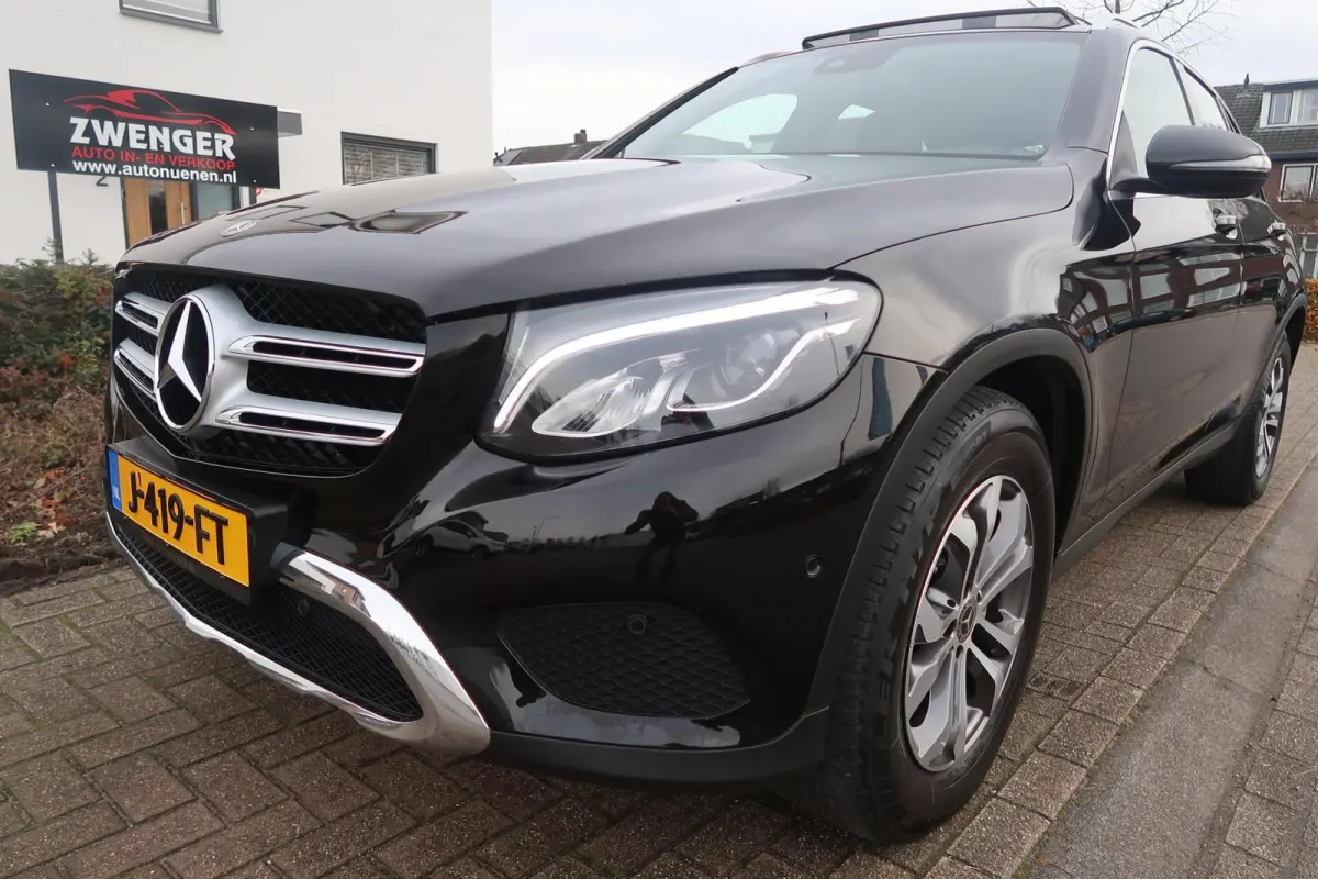 250 4MATIC PANORAMADAK|AMG-INTERIEUR|NAVIGATIE XL|XENON-LED|DEALER ONDERHOUDEN