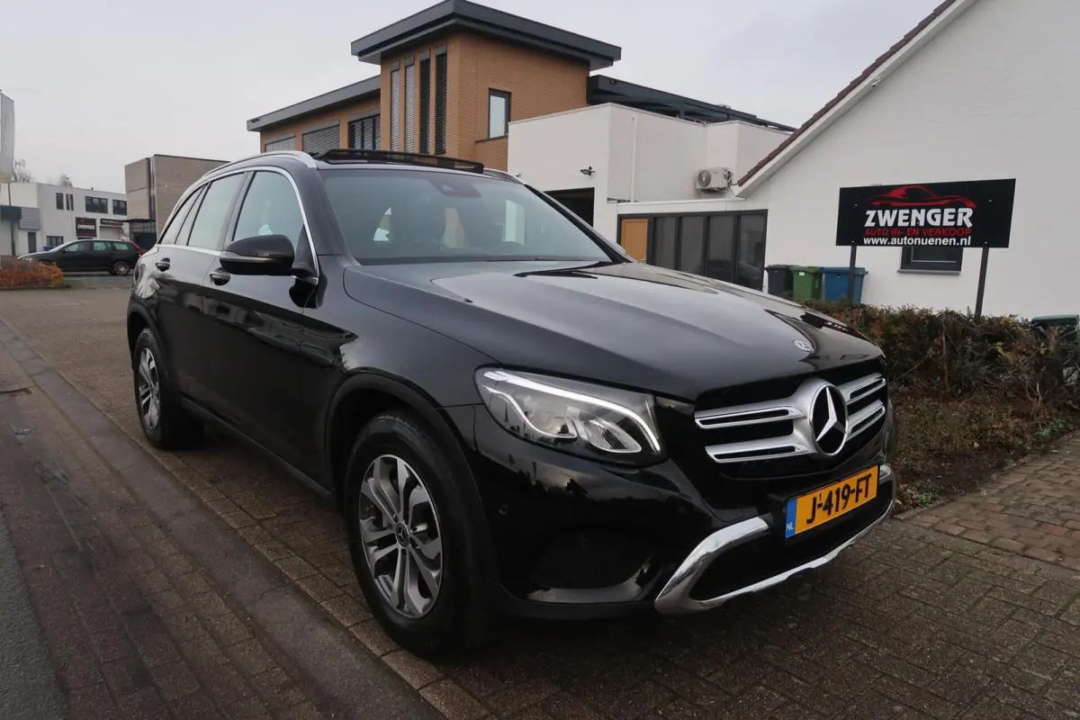 250 4MATIC PANORAMADAK|AMG-INTERIEUR|NAVIGATIE XL|XENON-LED|DEALER ONDERHOUDEN