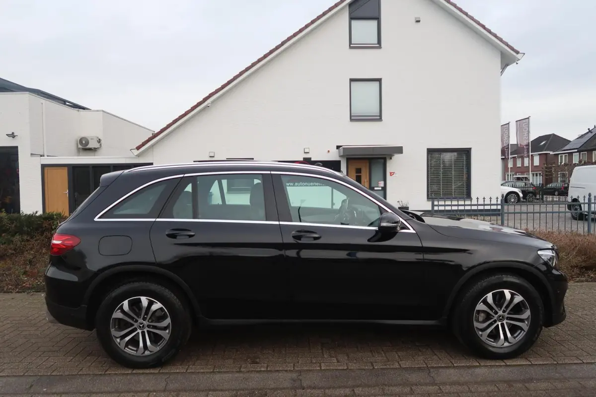 250 4MATIC PANORAMADAK|AMG-INTERIEUR|NAVIGATIE XL|XENON-LED|DEALER ONDERHOUDEN