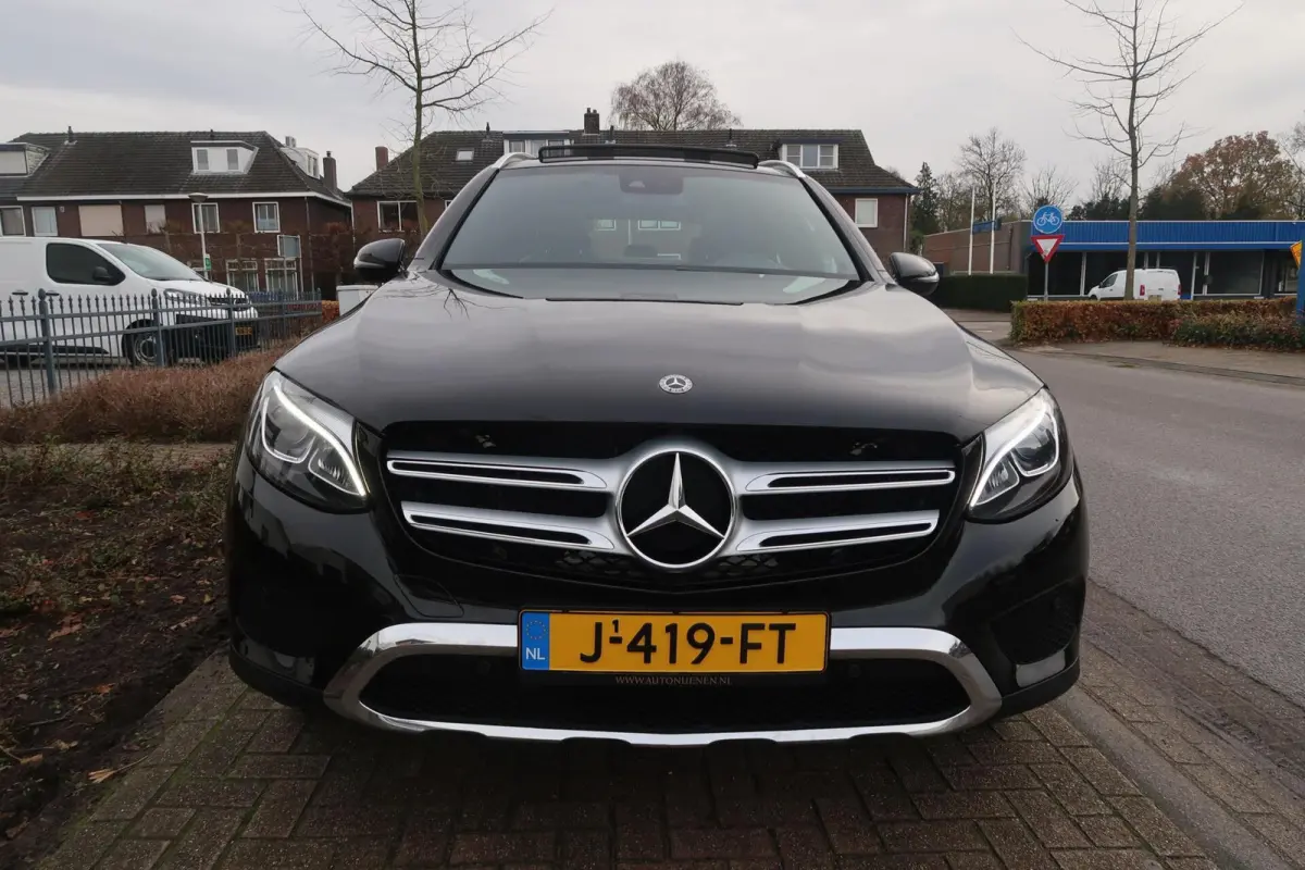 250 4MATIC PANORAMADAK|AMG-INTERIEUR|NAVIGATIE XL|XENON-LED|DEALER ONDERHOUDEN