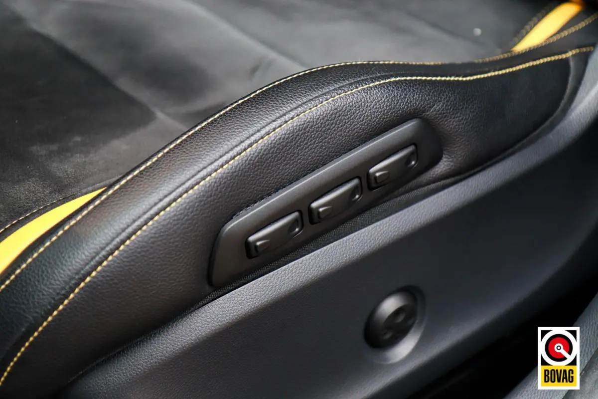 AMG 45 4MATIC Yellow Night Edition /PANODAK/MEMORY/HK/VOL!