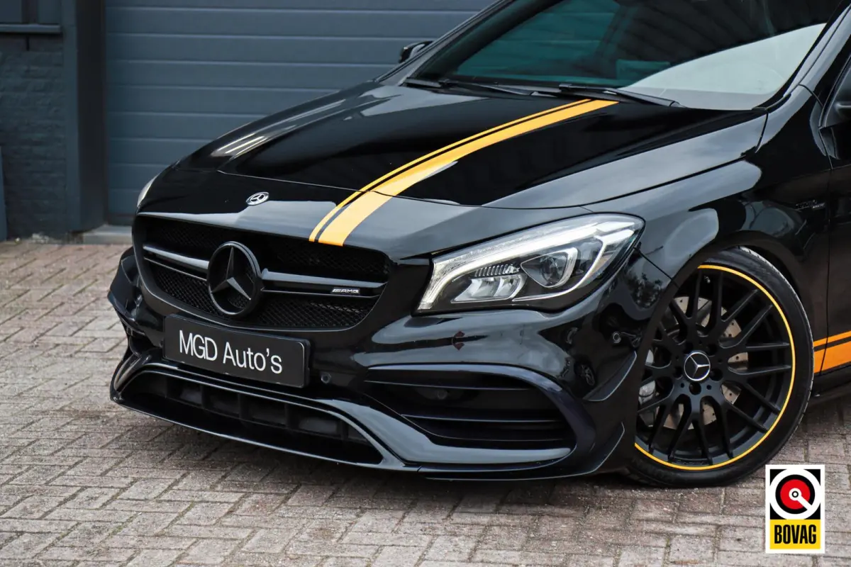 AMG 45 4MATIC Yellow Night Edition /PANODAK/MEMORY/HK/VOL!