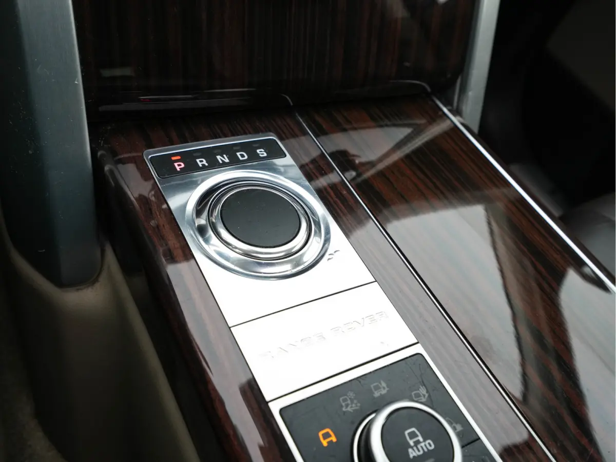 4.4 SDV8 Vogue AWD Aut. *PANO | DIGI-COCKPIT | MERIDIAN-AUDIO | SURROUND-VIEW | MEMORY-PACK |  KEYLESS | OXFORD-FULL-LEATHER | BI-XENON | NAVI-FULLMAP | ECC | PDC | CRUISE | COMFORT-SEATS | 