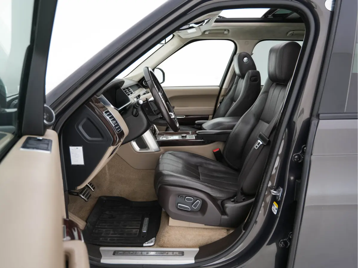 4.4 SDV8 Vogue AWD Aut. *PANO | DIGI-COCKPIT | MERIDIAN-AUDIO | SURROUND-VIEW | MEMORY-PACK |  KEYLESS | OXFORD-FULL-LEATHER | BI-XENON | NAVI-FULLMAP | ECC | PDC | CRUISE | COMFORT-SEATS | 